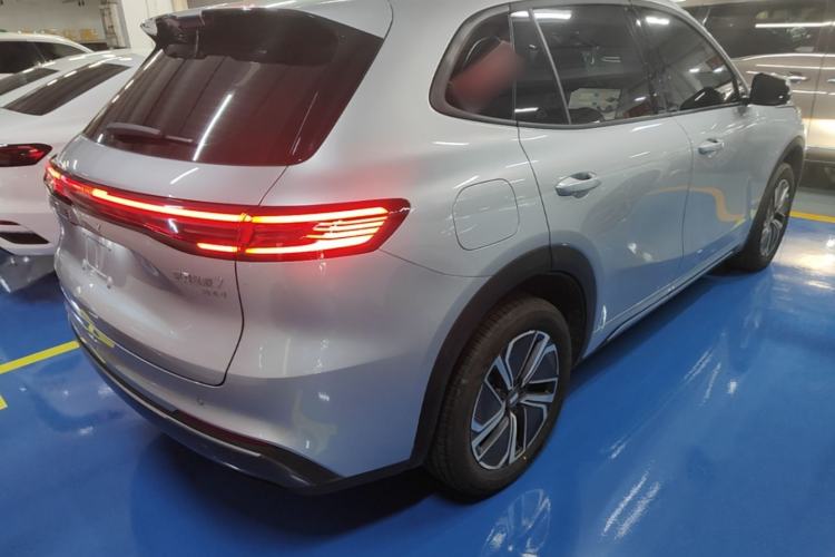 Used Geely Galaxy Xingjian 7 EM-i 2025 55 km Launch Edition Rear Right 45 Deg