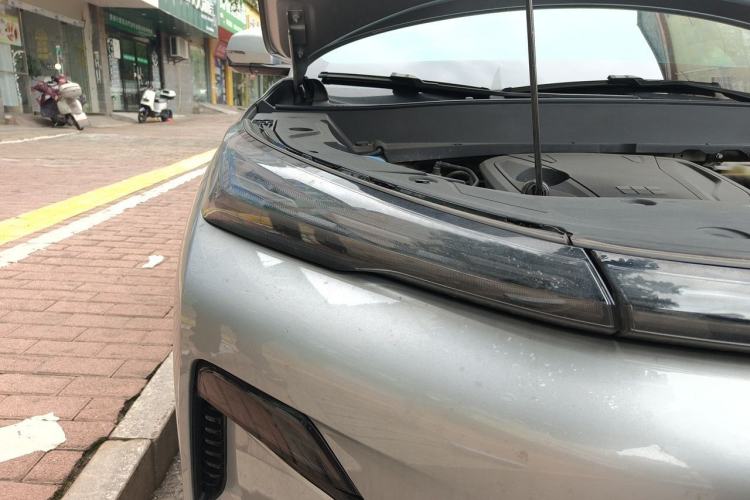 Used Geely Galaxy Xingjian 7 EM-i 2025 120km Exploration+ Version Right Front Headlight
