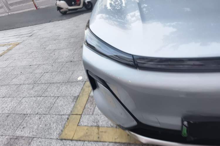 Used Geely Galaxy Xingjian 7 EM-i 2025 120km Exploration+ Version Right Front Headlight