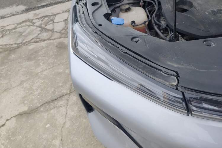 Used Geely Galaxy Xingjian 7 EM-i 2025 120km Exploration+ Version Right Front Headlight