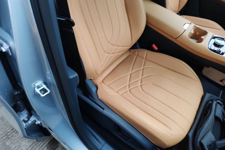 Used Geely Galaxy Xingjian 7 EM-i 2025 120km Navigator Edition Right Front Seat