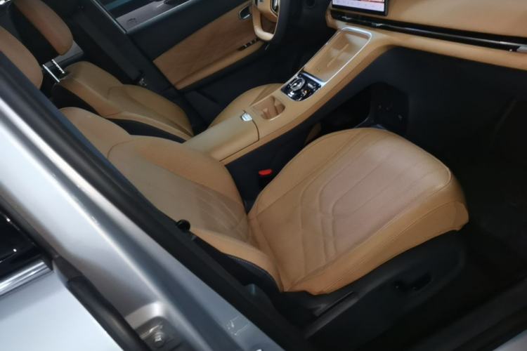 Used Geely Galaxy Xingjian 7 EM-i 2025 120km Exploration+ Version Right Front Seat