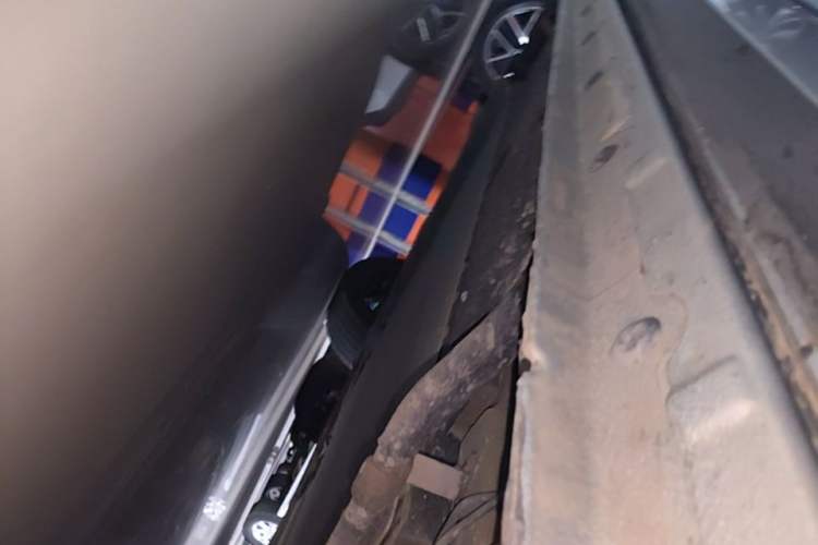Used Geely Galaxy Xingjian 7 EM-i 2025 120km Navigator Edition Right Side Sill