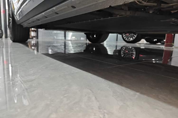 Used Geely Galaxy Xingjian 7 EM-i 2025 120km Navigator Edition Right Side Sill