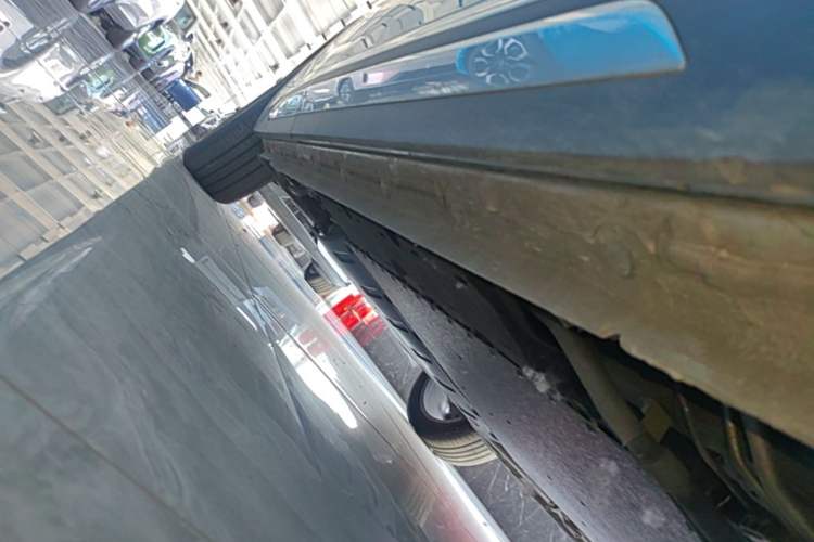 Used Geely Galaxy Xingjian 7 EM-i 2025 120km Navigator Edition Right Side Sill