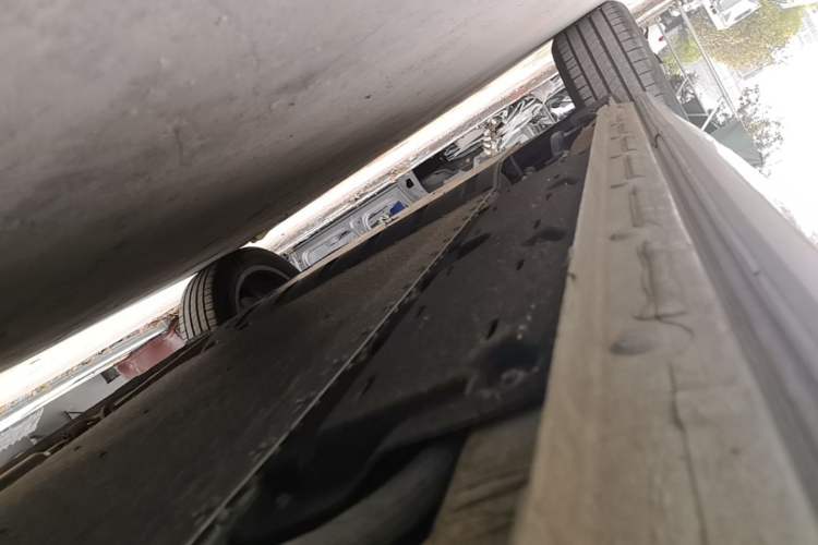 Used Geely Galaxy Xingjian 7 EM-i 2025 120km Exploration+ Version Right Side Sill