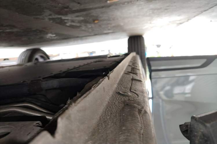 Used Geely Galaxy Xingjian 7 EM-i 2025 120km Exploration+ Version Right Side Sill