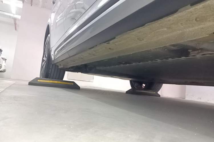 Used Geely Galaxy Xingjian 7 EM-i 2025 120km Navigator Edition Right Side Sill
