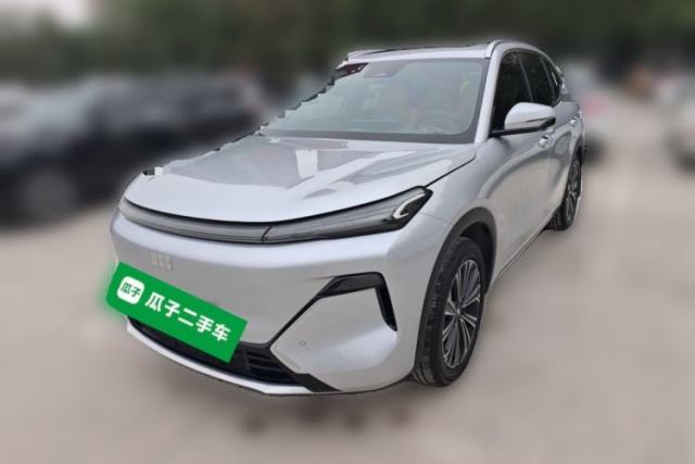 Used Geely Galaxy Xingjian 7 EM-i 2025 120km Navigator Edition