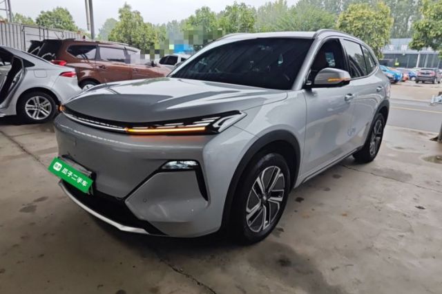 Używany Geely Galaxy Xingjian 7 EM-i 2025 120km Exploration+ Version
