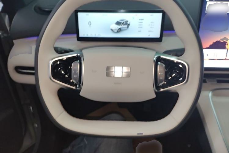 Used Geely Galaxy Xingjian 7 EM-i 2025 120km Navigator Edition Steering Wheel