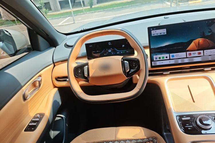 Used Geely Galaxy Xingjian 7 EM-i 2025 55 km Launch Edition Steering Wheel