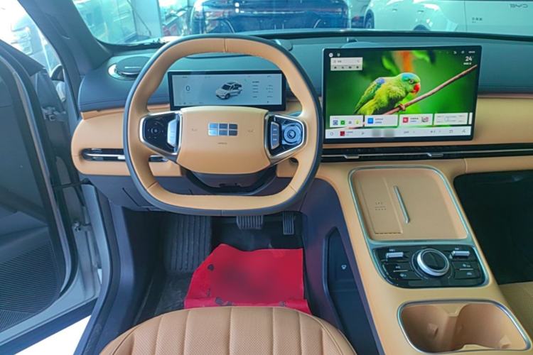 Used Geely Galaxy Xingjian 7 EM-i 2025 120km Navigator Edition Steering Wheel