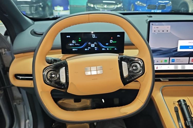 Used Geely Galaxy Xingjian 7 EM-i 2025 55 km Launch Edition Steering Wheel