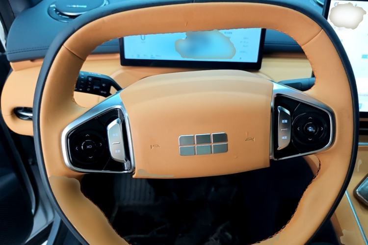 Used Geely Galaxy Xingjian 7 EM-i 2025 120km Navigator Edition Steering Wheel