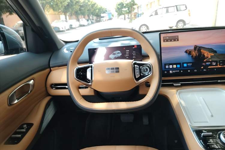 Used Geely Galaxy Xingjian 7 EM-i 2025 120km Exploration+ Version Steering Wheel