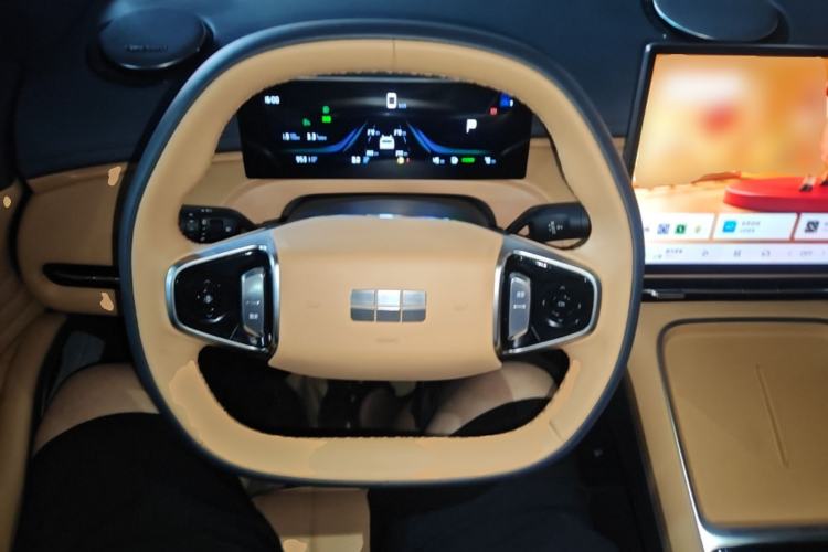 Used Geely Galaxy Xingjian 7 EM-i 2025 120km Launch+ Version Steering Wheel