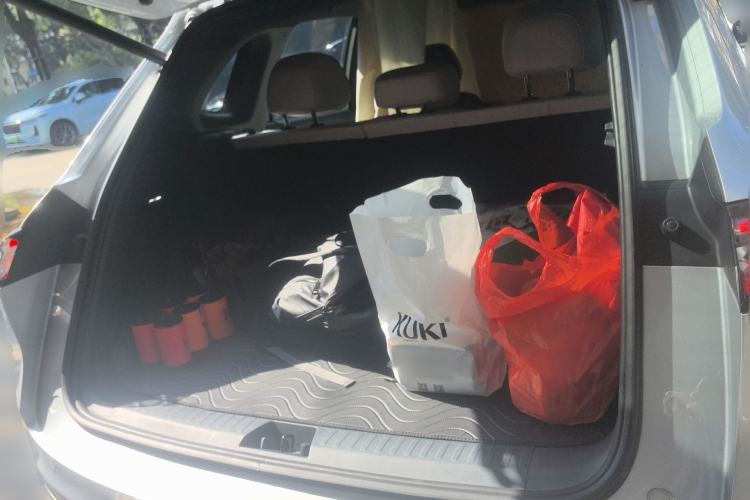 Used Geely Galaxy Xingjian 7 EM-i 2025 120km Navigator Edition Trunk