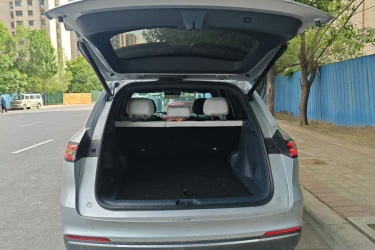 Used Geely Galaxy Xingjian 7 EM-i 2025 120km Exploration+ Version Trunk