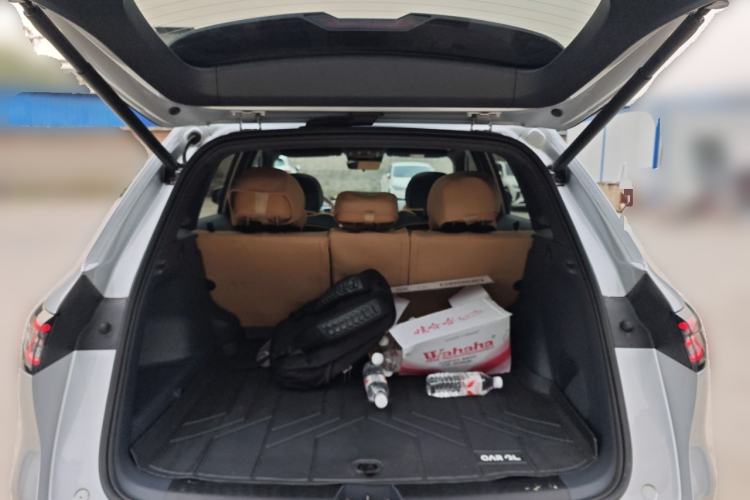 Used Geely Galaxy Xingjian 7 EM-i 2025 120km Navigator Edition Trunk