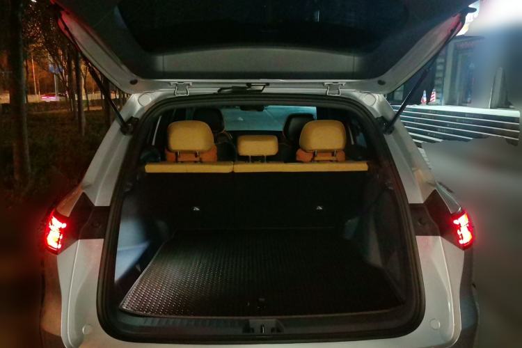 Used Geely Galaxy Xingjian 7 EM-i 2025 120km Launch+ Version Trunk
