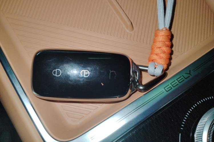 Used Geely Galaxy Xingjian 7 EM-i 2025 55 km Launch Edition Vehicle Key