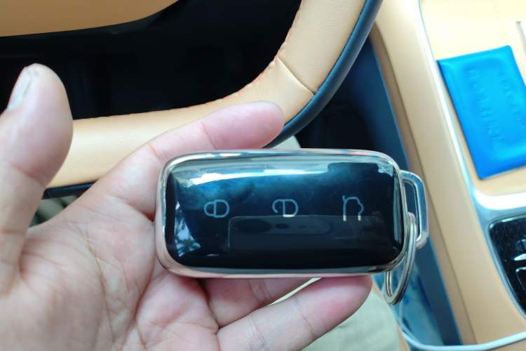 Used Geely Galaxy Xingjian 7 EM-i 2025 120km Exploration+ Version Vehicle Key