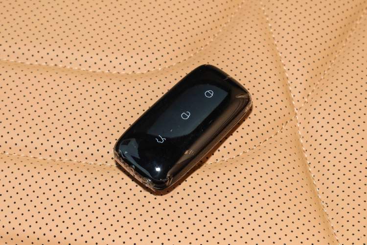 Used Geely Galaxy Xingjian 7 EM-i 2025 55 km Launch Edition Vehicle Key