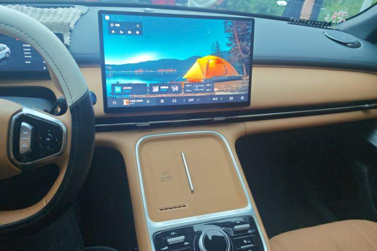 Used Geely Galaxy Xingjian 7 EM-i 2025 120km Exploration+ Version Audio And AC Panel