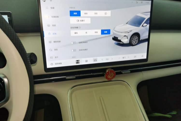 Used Geely Galaxy Xingjian 7 EM-i 2025 120km Exploration+ Version Audio And AC Panel