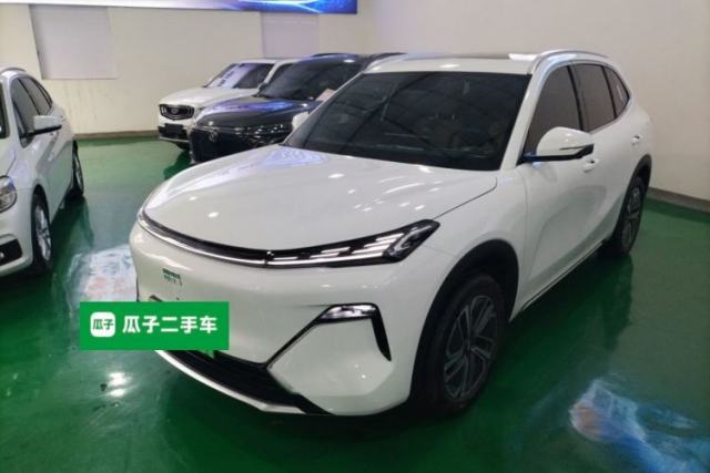 Used Geely Galaxy Xingjian 7 EM-i 2025 120km Launch+ Version