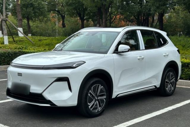Used Geely Galaxy Xingjian 7 EM-i 2025 120km Exploration+ Version