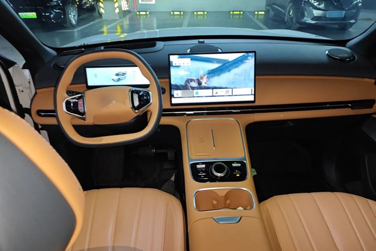 Used Geely Galaxy Xingjian 7 EM-i 2025 120km Exploration+ Version Center Console