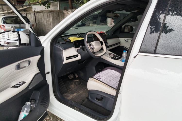 Used Geely Galaxy Xingjian 7 EM-i 2025 120km Navigator Edition Driver Seat