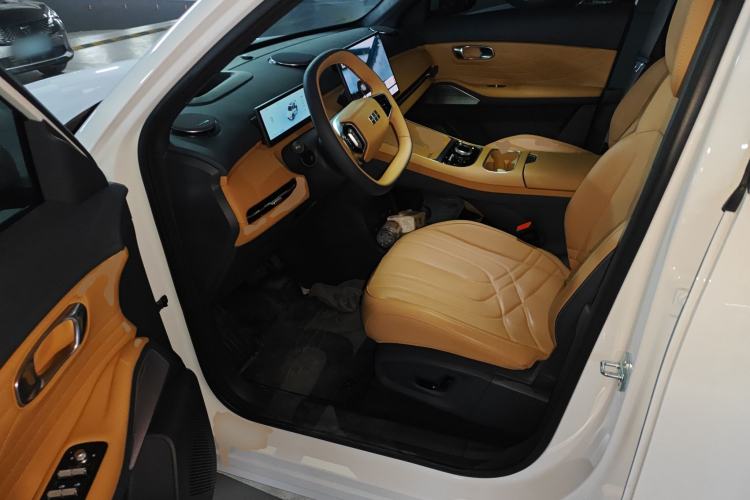 Used Geely Galaxy Xingjian 7 EM-i 2025 120km Exploration+ Version Driver Seat