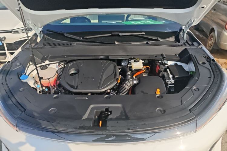 Used Geely Galaxy Xingjian 7 EM-i 2025 120km Launch+ Version Engine Bay
