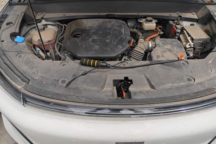 Used Geely Galaxy Xingjian 7 EM-i 2025 120km Exploration+ Version Engine Bay