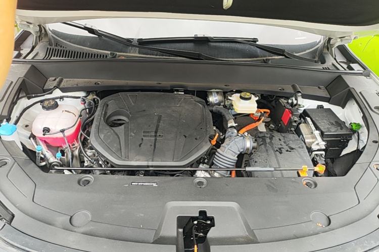 Used Geely Galaxy Xingjian 7 EM-i 2025 120km Launch+ Version Engine Bay