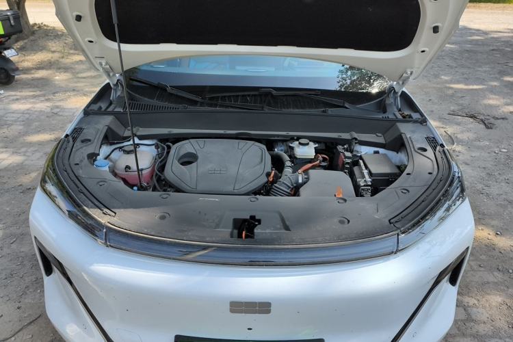 Used Geely Galaxy Xingjian 7 EM-i 2025 55km Exploration Edition Engine Bay