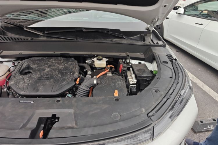 Used Geely Galaxy Xingjian 7 EM-i 2025 120km Exploration+ Version Engine Bay Left