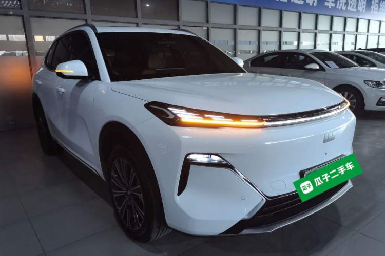 Used Geely Galaxy Xingjian 7 EM-i 2025 120km Navigator Edition Exterior 2