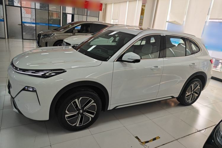 Used Geely Galaxy Xingjian 7 EM-i 2025 120km Exploration+ Version Exterior 3