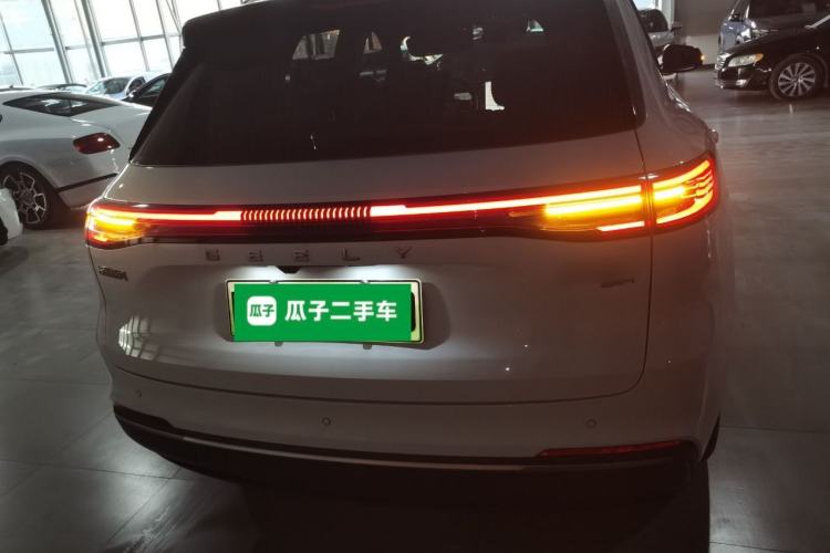 Used Geely Galaxy Xingjian 7 EM-i 2025 120km Navigator Edition Exterior 4