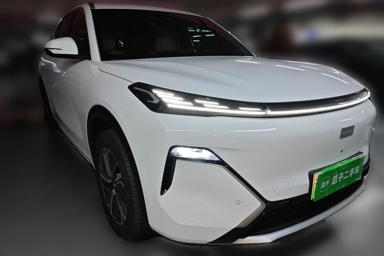 Used Geely Galaxy Xingjian 7 EM-i 2025 120km Exploration+ Version Front Right 45 Deg
