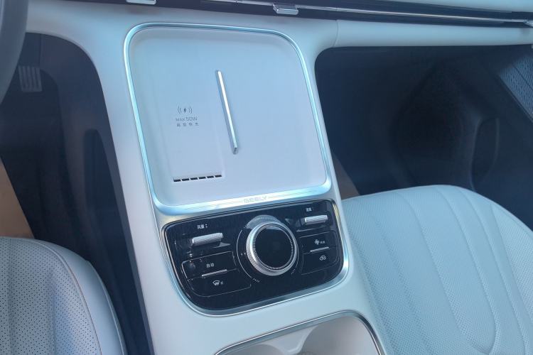 Used Geely Galaxy Xingjian 7 EM-i 2025 120km Exploration+ Version Gear Lever