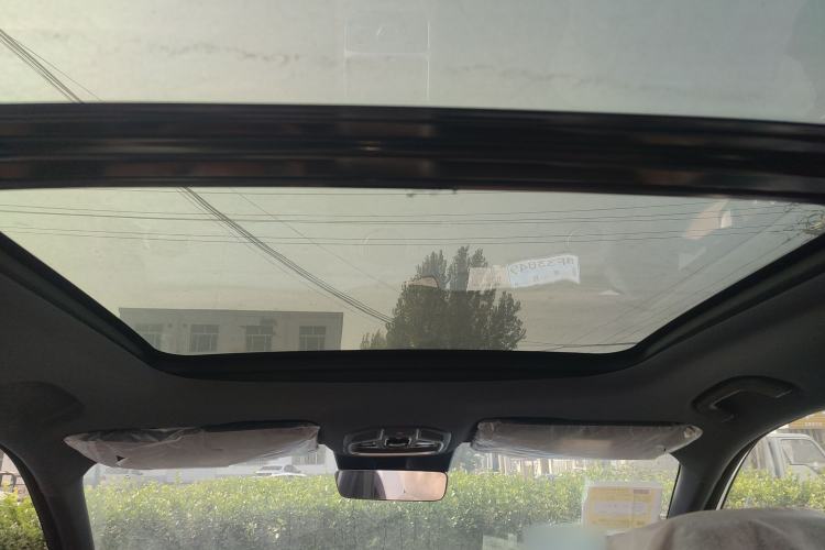 Used Geely Galaxy Xingjian 7 EM-i 2025 120km Launch+ Version Headliner