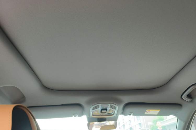 Used Geely Galaxy Xingjian 7 EM-i 2025 120km Exploration+ Version Headliner
