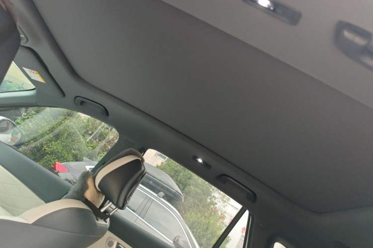 Used Geely Galaxy Xingjian 7 EM-i 2025 120km Exploration+ Version Headliner