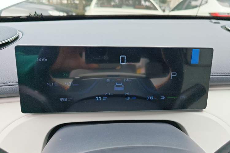 Used Geely Galaxy Xingjian 7 EM-i 2025 120km Launch+ Version Instrument Cluster