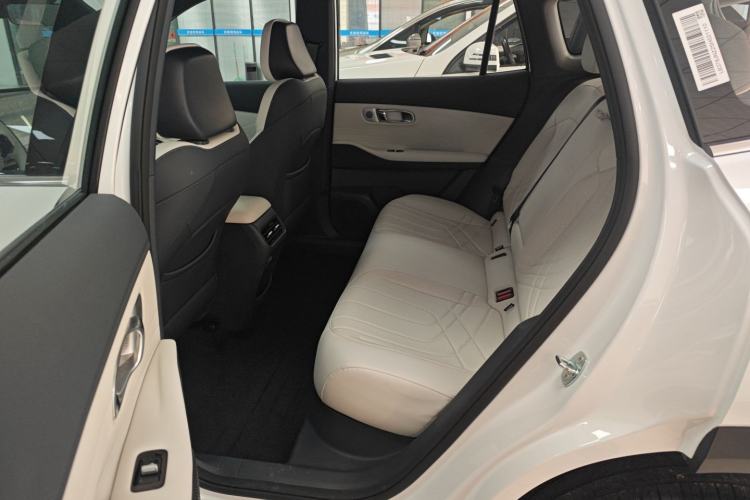 Used Geely Galaxy Xingjian 7 EM-i 2025 120km Exploration+ Version Interior 4